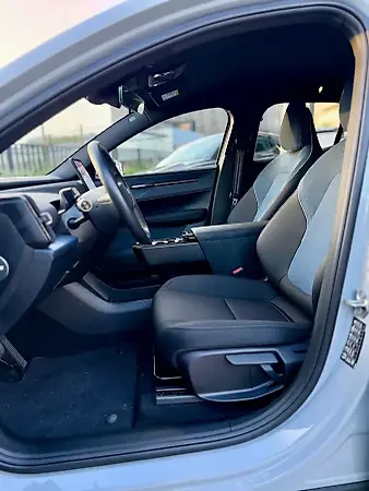 Volvo EX30 - Imagem 5