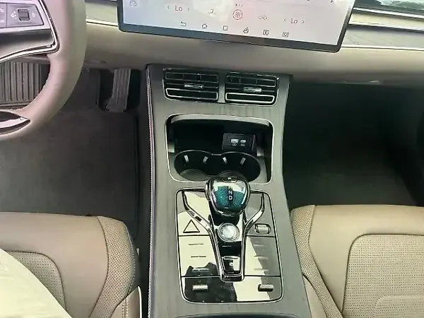 BYD Han - Imagem 6