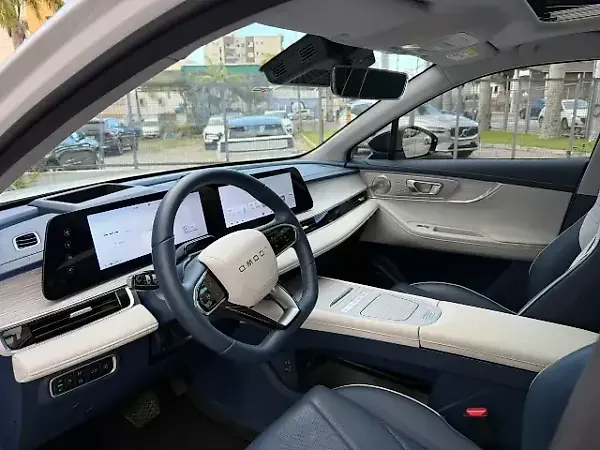 Omoda E5 - Imagem 8