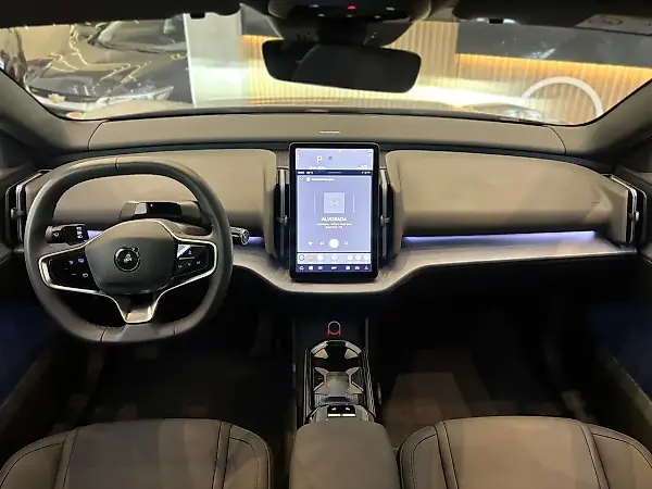 Volvo EX30 - Imagem 10