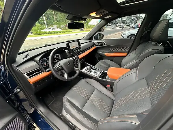 Mitsubishi Outlander - Imagem 10