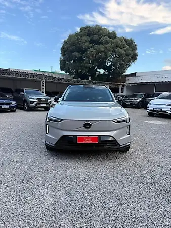 Volvo Ex90 - Imagem 2