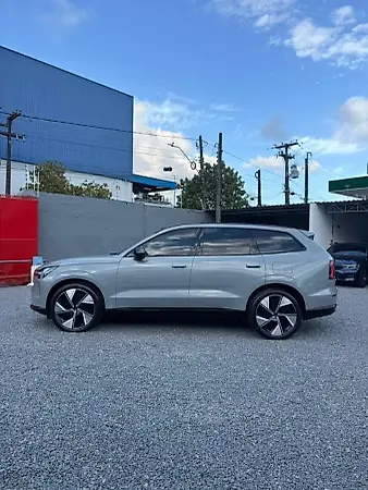 Volvo Ex90 - Imagem 8