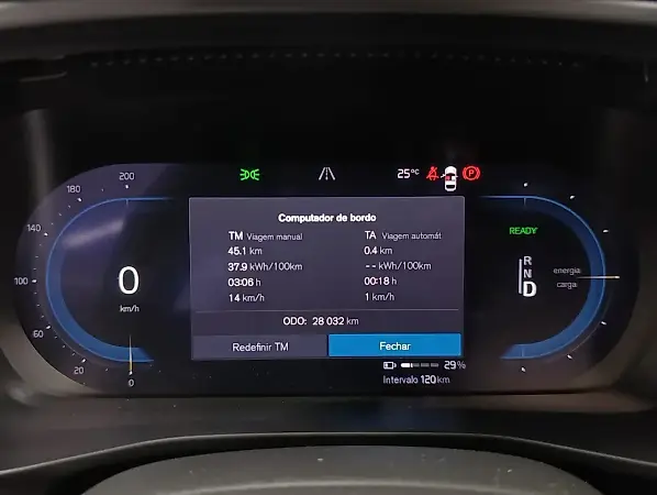Volvo XC40 Recharge - Imagem 11