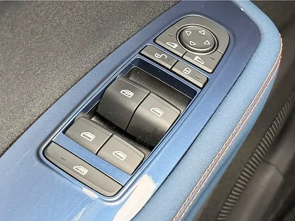 BYD Dolphin - Imagem 17
