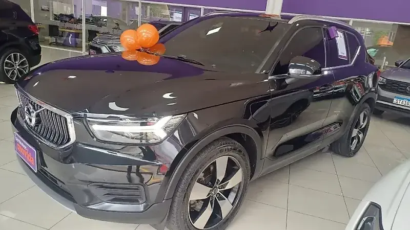 Volvo XC40 - Imagem 2