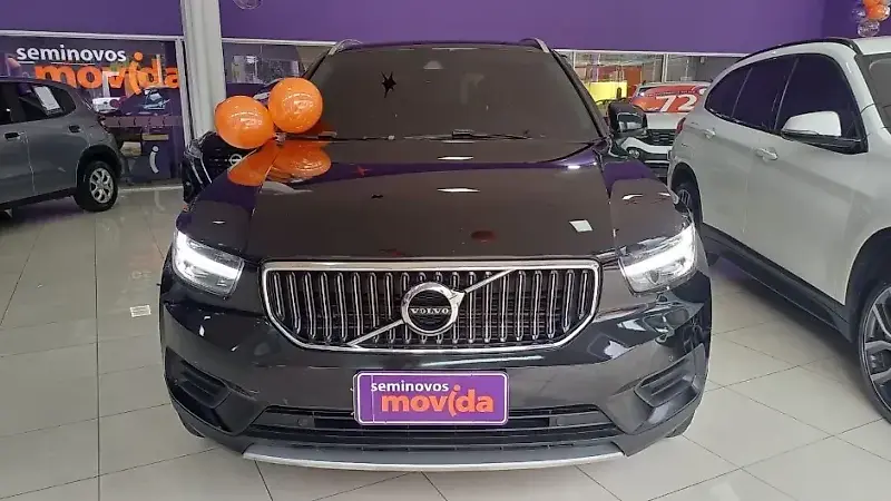 Volvo XC40 - Imagem 1