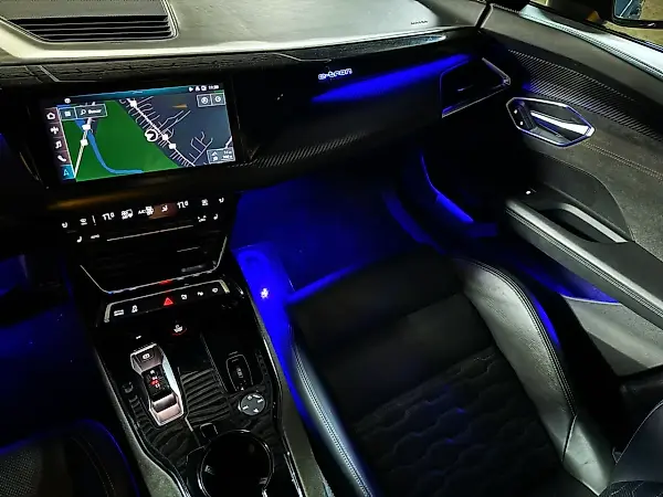 Audi Rs E-tron  GT - Imagem 16