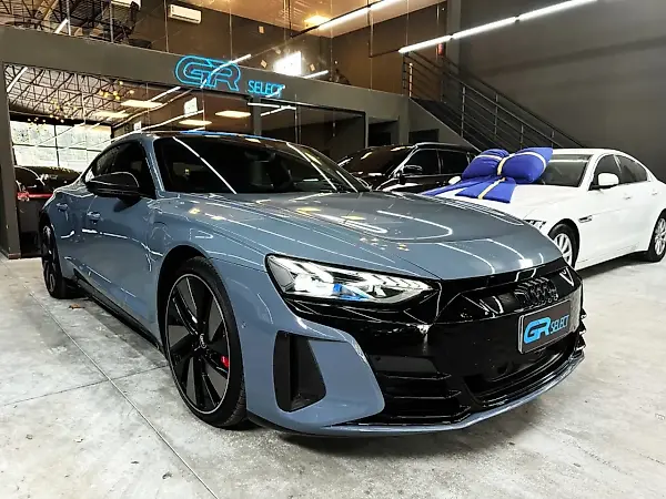 Audi Rs E-tron  GT - Imagem 1