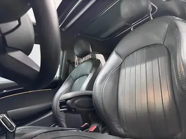 Mini Cooper SE - Imagem 7