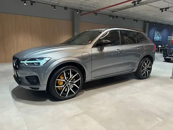 Volvo Xc60 Recharge Plug-in Hybrid - Imagem 1