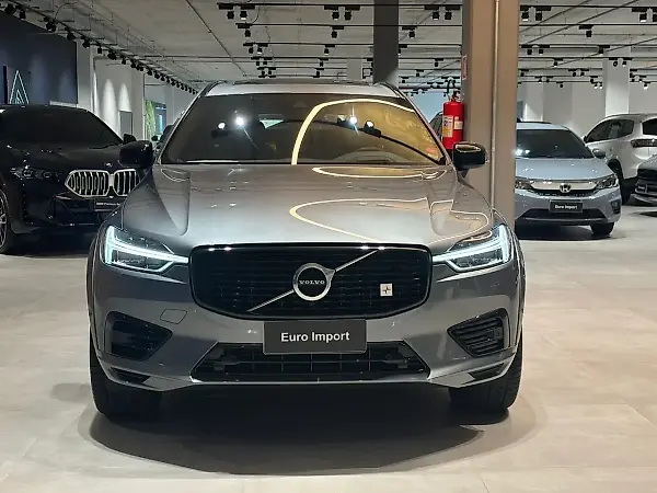 Volvo Xc60 Recharge Plug-in Hybrid - Imagem 2