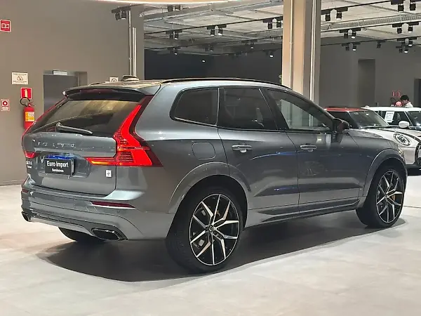 Volvo Xc60 Recharge Plug-in Hybrid - Imagem 5