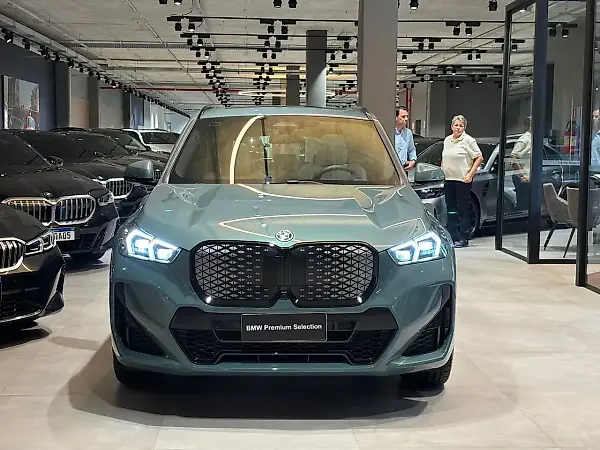 BMW IX1 - Imagem 1