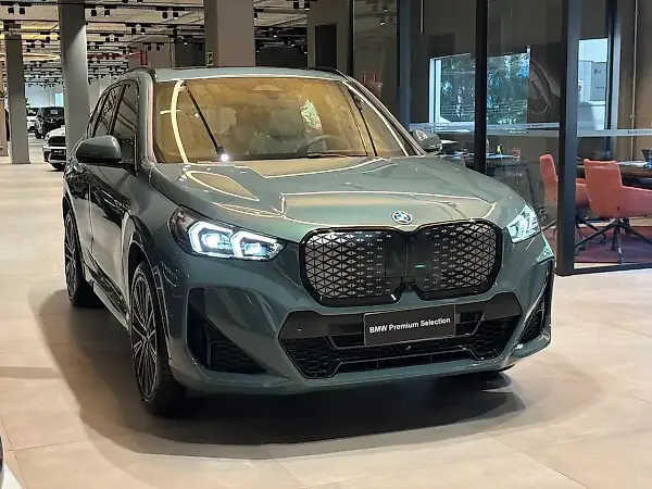 BMW IX1 - Imagem 2