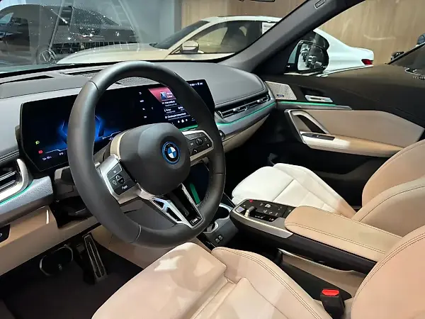 BMW IX1 - Imagem 7