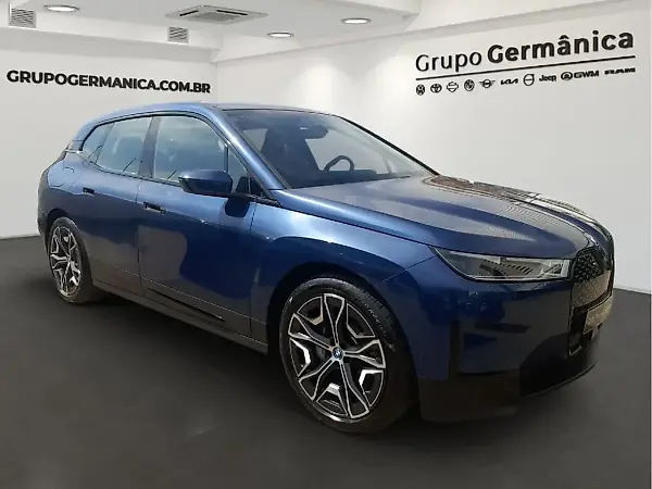 BMW Ix - Imagem 2