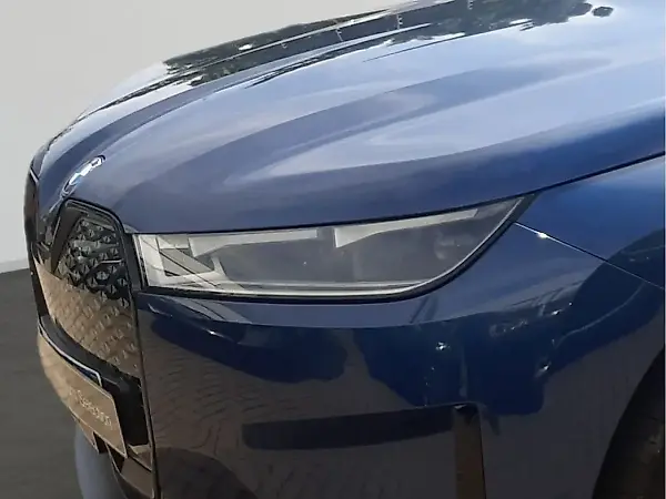 BMW Ix - Imagem 5