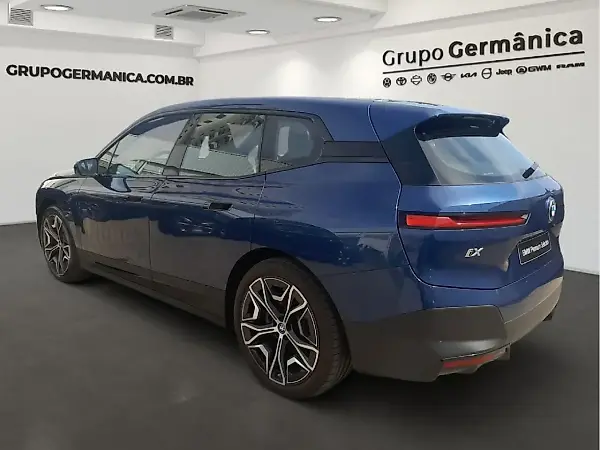 BMW Ix - Imagem 8