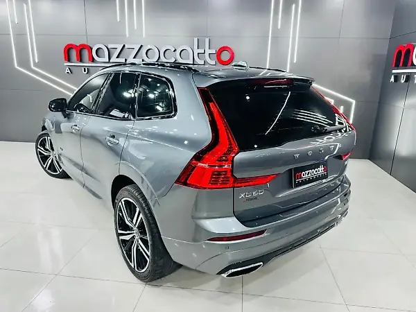 Volvo Xc60 - Imagem 9
