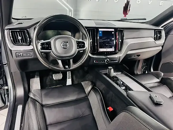 Volvo Xc60 - Imagem 13