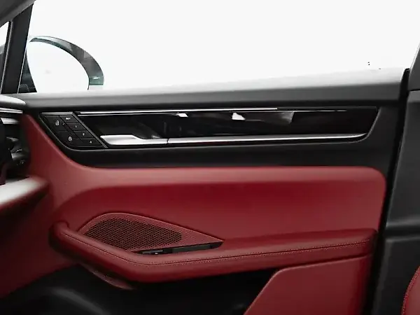Porsche Macan - Imagem 14