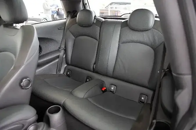 Mini Cooper SE - Imagem 12