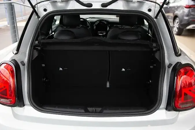 Mini Cooper SE - Imagem 10