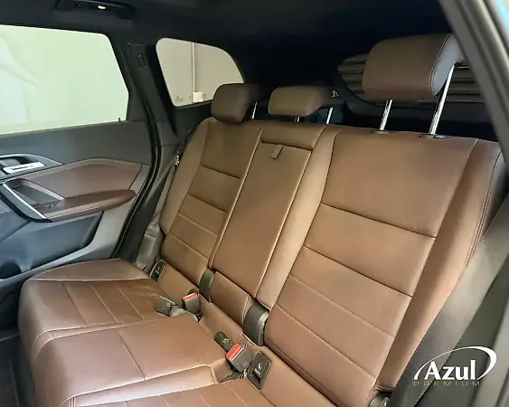 BMW IX1 - Imagem 18