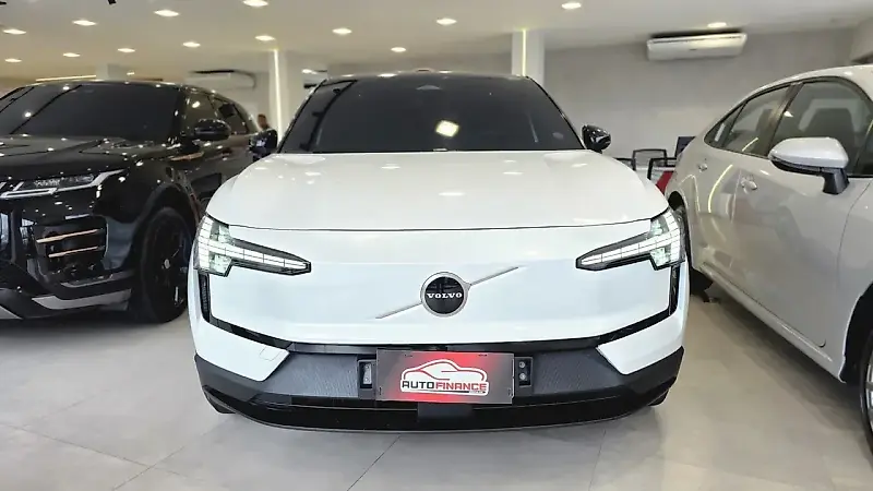 Volvo EX30 - Imagem 3