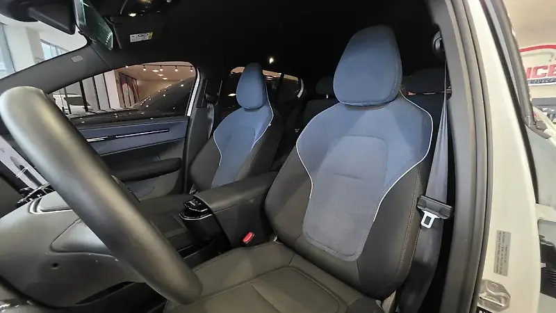 Volvo EX30 - Imagem 16