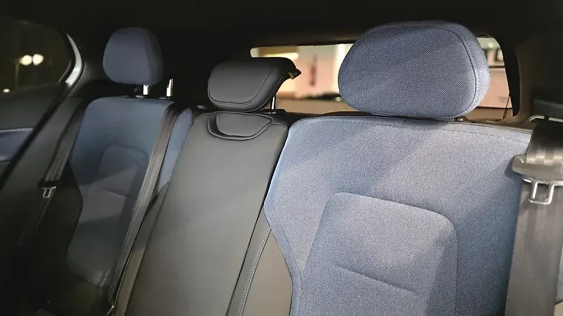 Volvo EX30 - Imagem 17