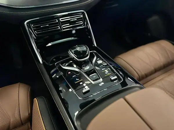 BYD Tang - Imagem 14