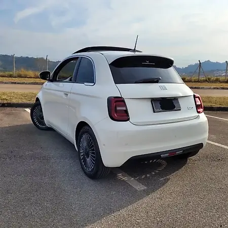 Fiat 500e - Imagem 4