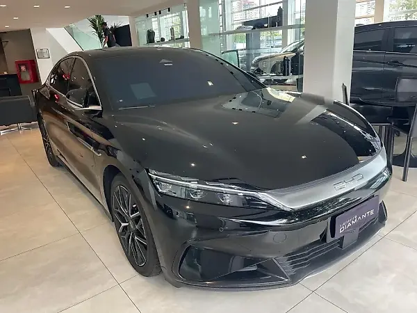BYD Han - Imagem 1
