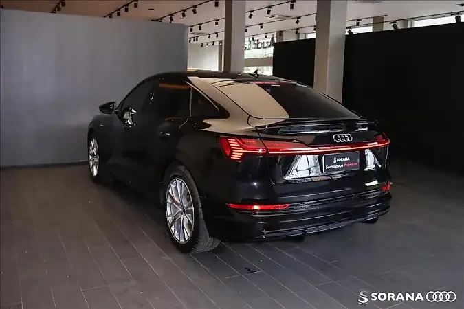 Audi E-tron - Imagem 6