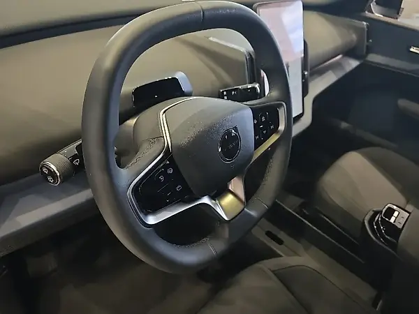 Volvo EX30 - Imagem 8