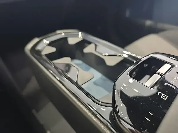 Volvo EX30 - Imagem 17
