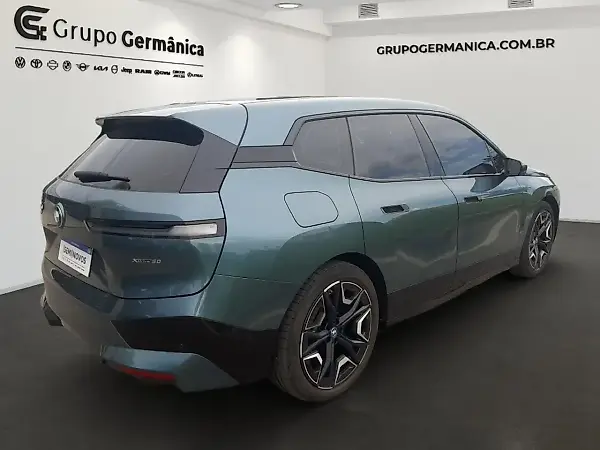 BMW Ix - Imagem 3