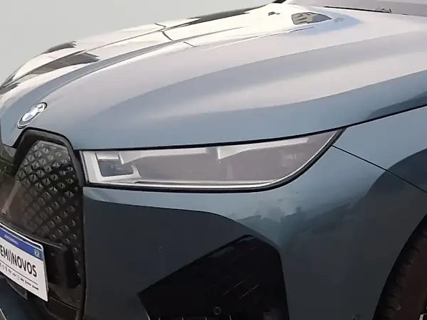 BMW Ix - Imagem 5
