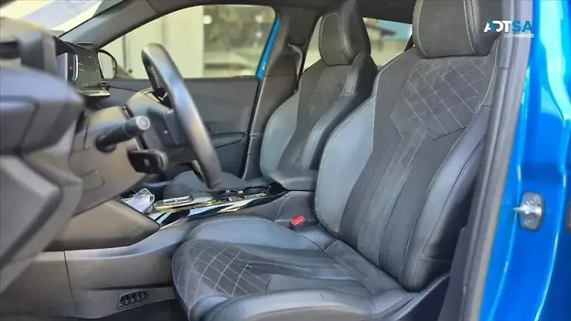 Peugeot E-2008 - Imagem 16