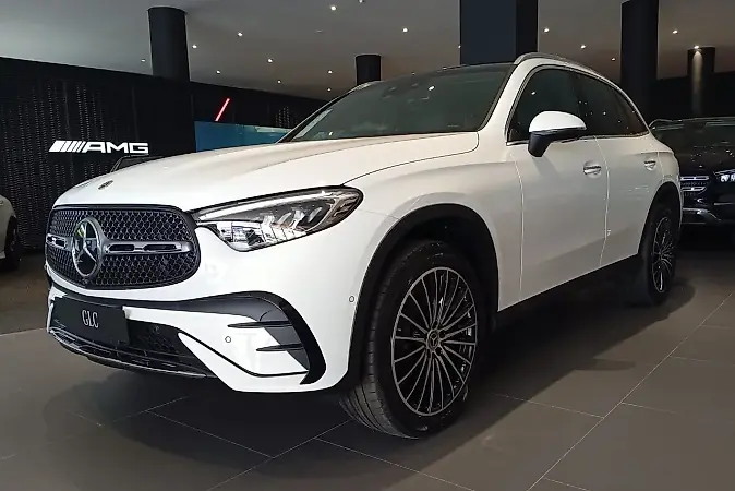Mercedes Glc 300e - Imagem 1