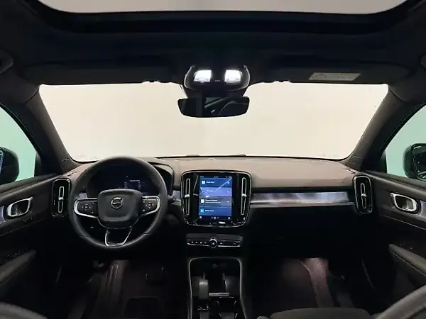 Volvo XC40 Recharge - Imagem 5