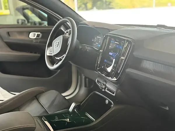 Volvo C40 Recharge - Imagem 5
