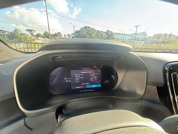 Volvo C40 Recharge - Imagem 9
