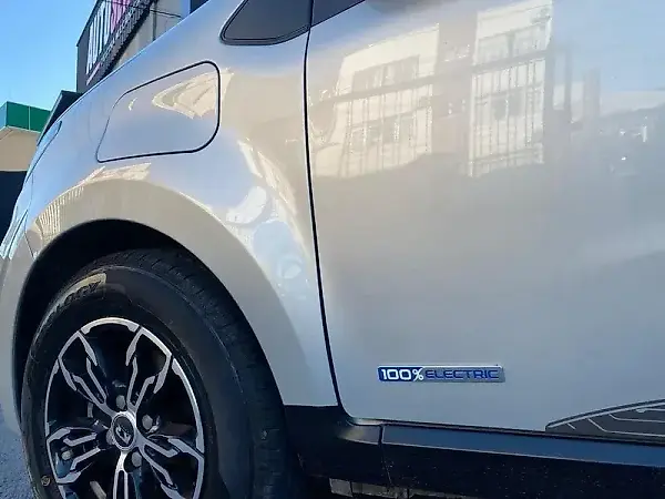 JAC E-JS1 - Imagem 16