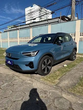 Volvo XC40 Recharge - Imagem 3