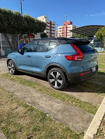 Volvo XC40 Recharge - Imagem 4