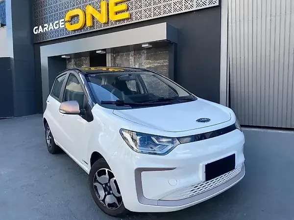 JAC E-JS1 - Imagem 1