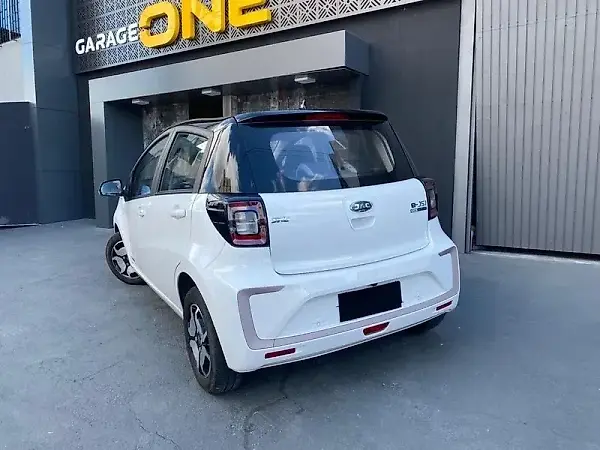 JAC E-JS1 - Imagem 3